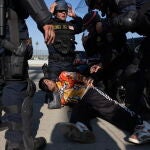 Protestas en Los Ángeles, en directo hoy: redadas, disturbios y últimas noticias de los enfrentamientos