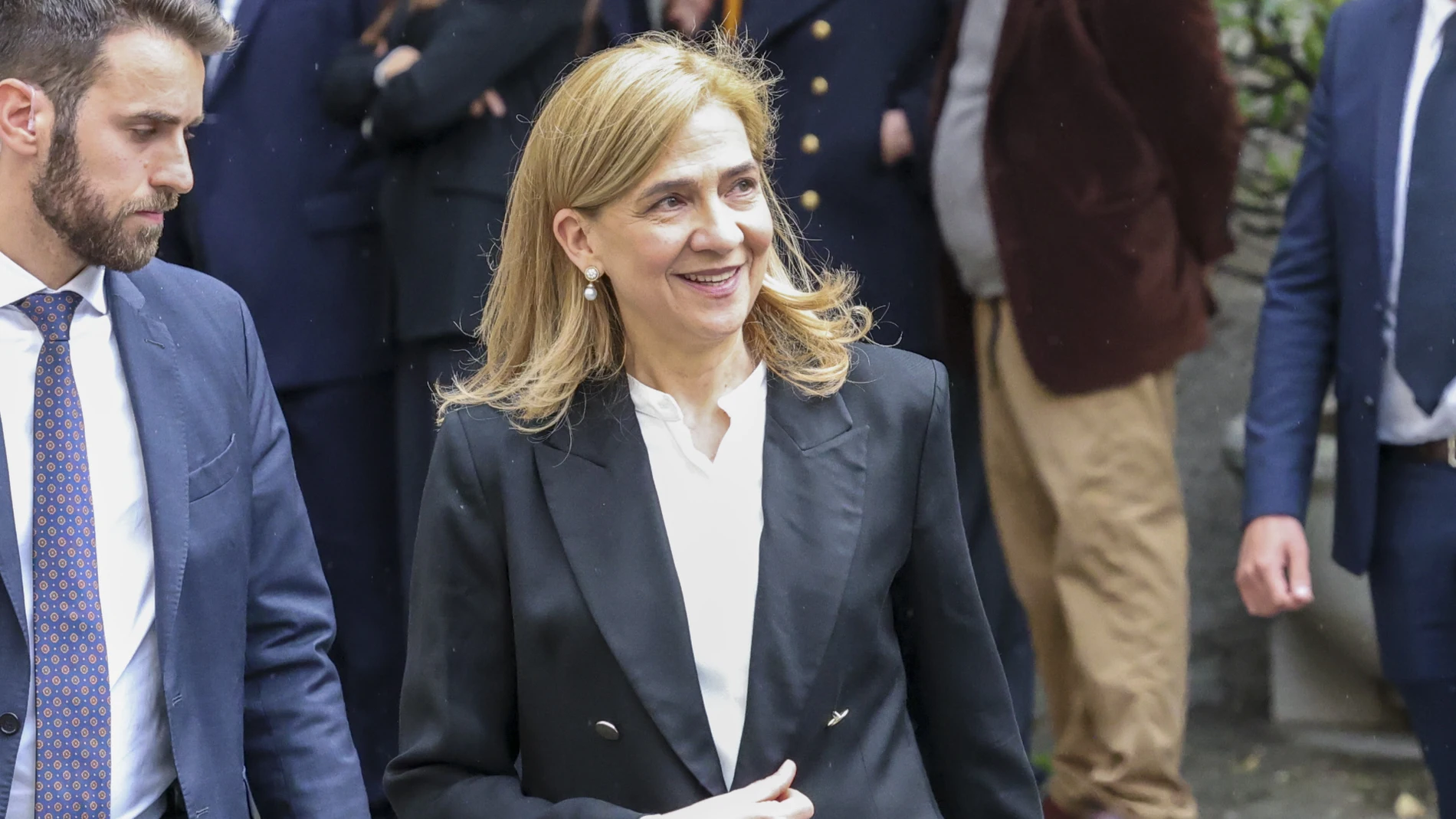 Repasamos el estilo de la Infanta Cristina al cumplir 60 años.