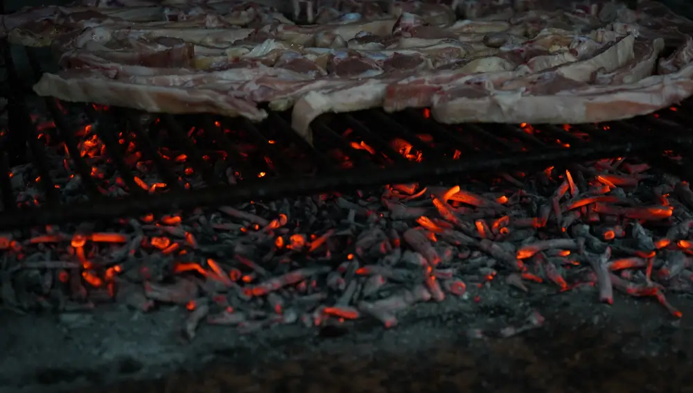 Parrilla de chuletillas al sarmiento