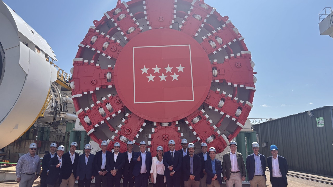 La tuneladora "Mayrit", para ampliar la L11 de Metro, rumbo a Madrid
