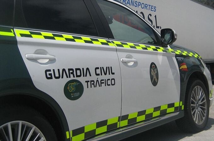 Vehículo de la Guardia Civil de Tráfico