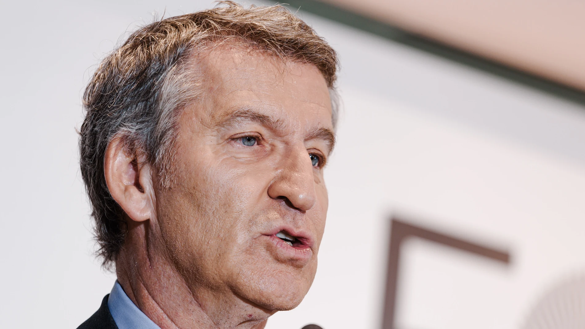 El presidente del PP, Alberto Núñez Feijóo, presenta al alcalde de Murcia, José Ballesta, en el Foro ABC, en la sede de ABC, a 24 de junio de 2025, en Madrid (España). 24 JUNIO 2025 Carlos Luján / Europa Press 24/06/2025