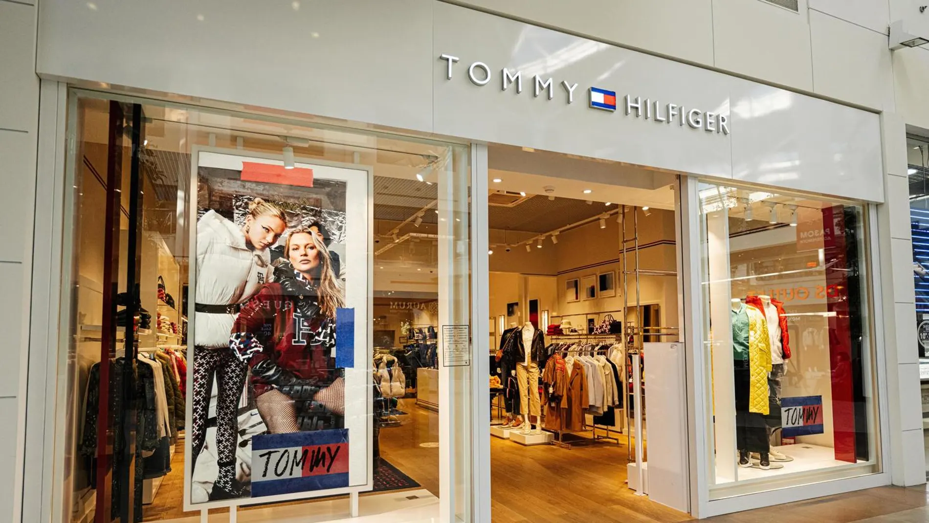 Tommy Hilfiger