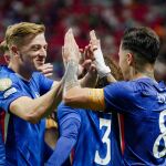 Fútbol.- (Crónica) El Chelsea doblega al Benfica en el partido de las cinco horas