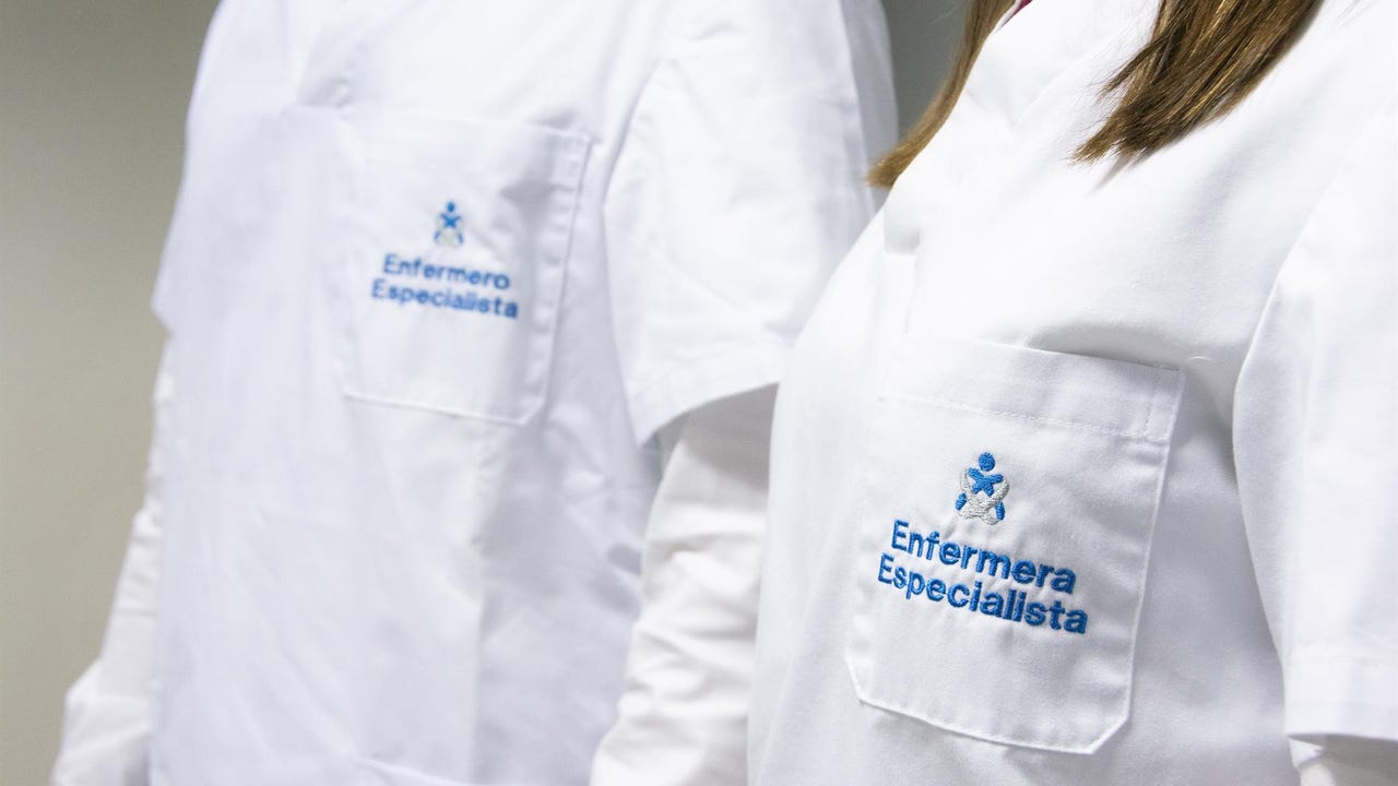 ¿Por qué los sanitarios de Baleares están aprendiendo el catalán sin obligación?: "Quiero entender a mis pacientes"