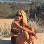 Amelia Bono en ibiza.