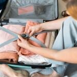 Marie Kondó, experta en organización: "Al hacer tu maleta, empieza siempre con esto"