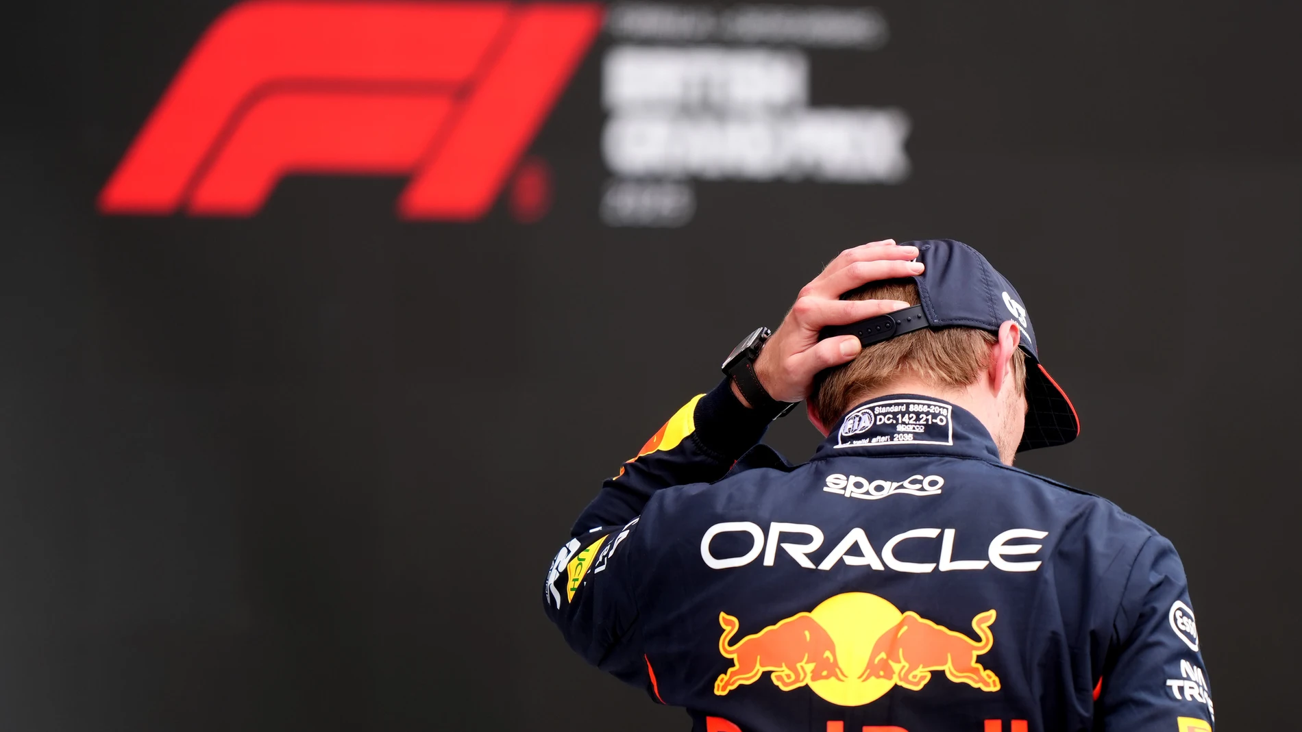 05 July 2025, United Kingdom, Silverstone: Dutch Formula 1 driver Max Verstappen of team Red Bull celebrates qualifying on pole position at Silverstone Circuit, ahead of the Formula One British Grand Prix. Photo: Bradley Collyer/PA Wire/dpa05/07/2025 ONLY FOR USE IN SPAIN