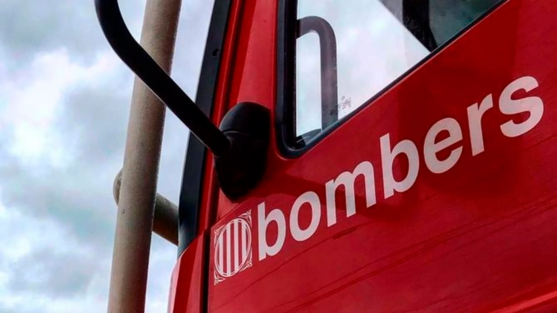 Sucesos.- Los Bomberos reciben 104 avisos hasta las 20.30 por lluvias en comarcas de Barcelona