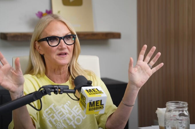 Mel Robbins, autora y coach motivacional: "Prueba estos 3 hábitos una semana y cambiarán tu cuerpo, tu energía y tu vida"  Mel Robbins, autora y coach motivacional: "Prueba estos 3 hábitos una semana y cambiarán tu cuerpo, tu energía y tu vida"