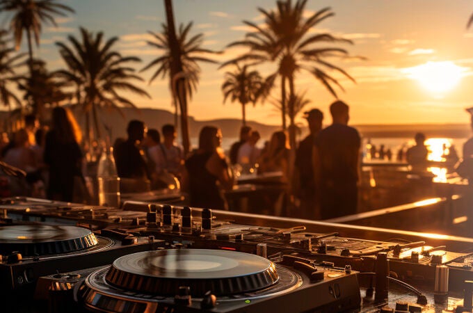 Nuevo beach club en Marbella