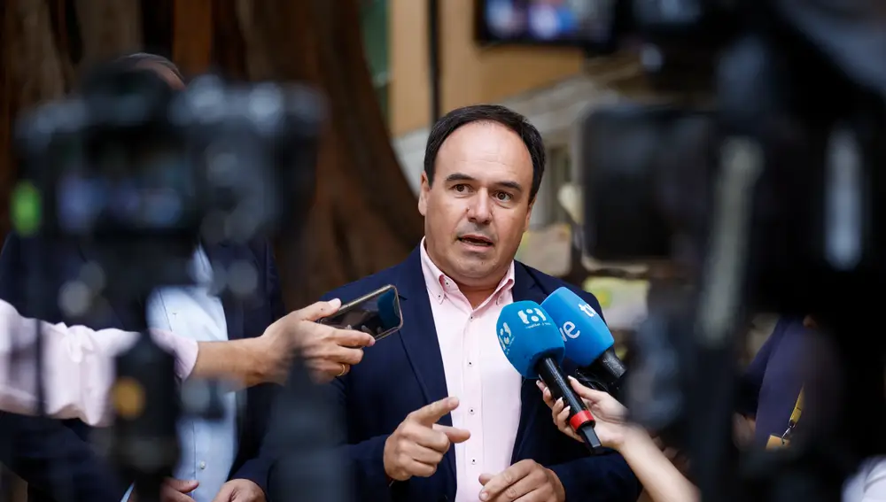 Juanfran Pérez Llorca analiza la actualidad del PPCV en Les Corts