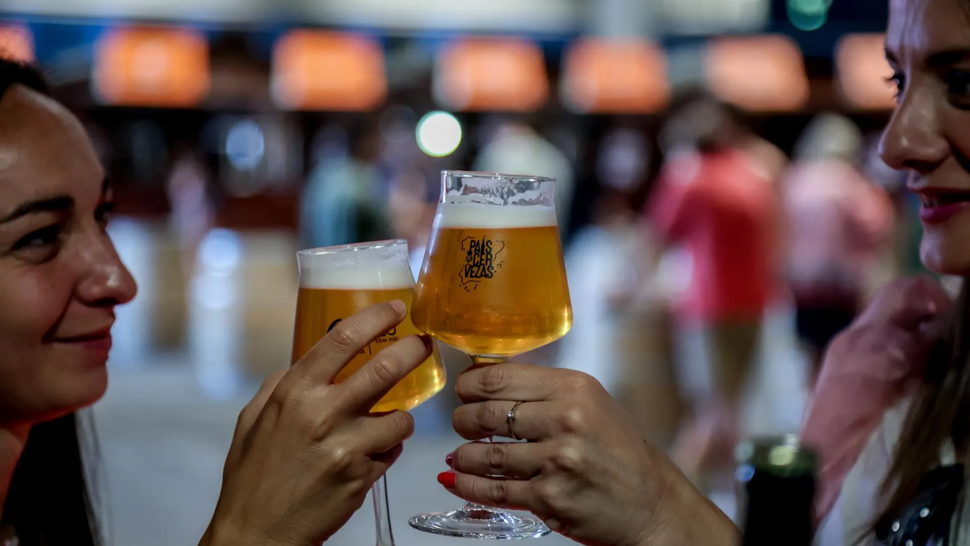Economía.- Mahou, Estrella Galicia y San Miguel, las cervezas preferidas de los españoles