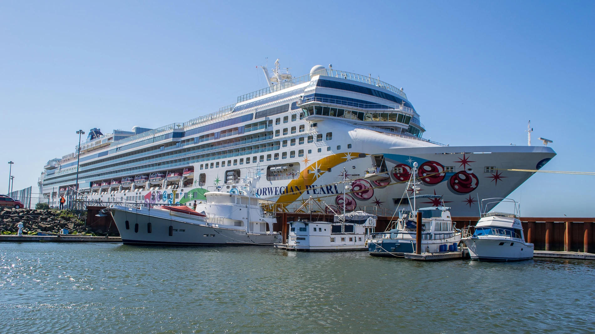 Un crucero de lujo provocó un apagón masivo: 15 millones de personas sin luz en 9 países europeos por una maniobra fallida