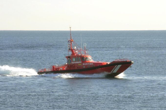 Sucesos.- Reanudan la búsqueda de un joven desaparecido mientras se bañaba en una playa de Carboneras (Almería)