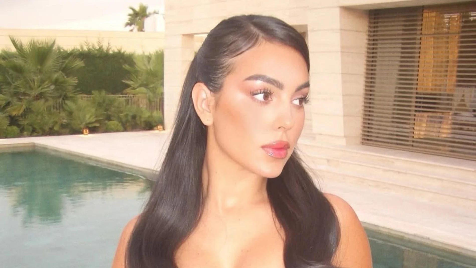 El look de Georgina Rodríguez.