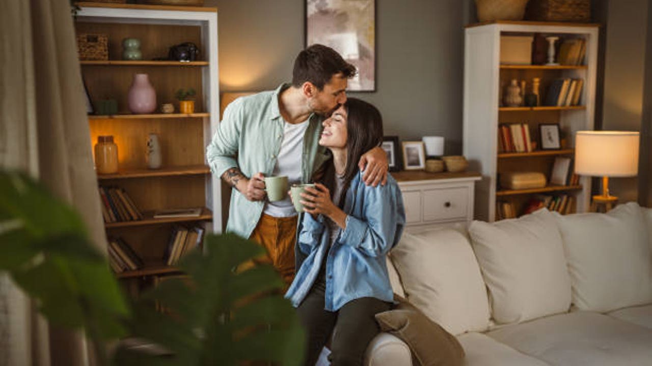 ¿Dudas constantemente de tu pareja o de tus sentimientos? Podrías tener TOC relacional