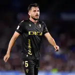 Fútbol.- El central Víctor Chust llega al Elche CF cedido y con opción de compra por objetivos