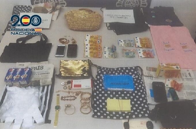 Material requisado por la Policía Nacional
