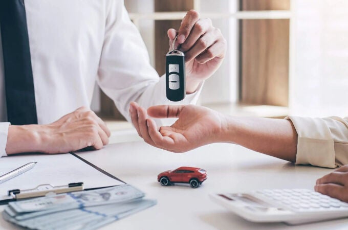 Crédito con tu coche como aval estando en ASNEF: opciones, riesgos y consejos