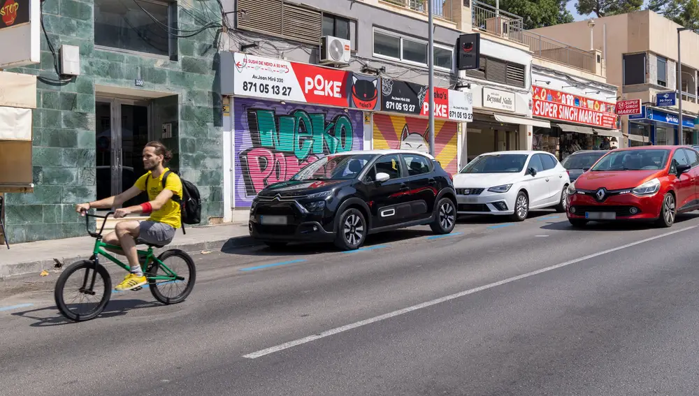 El cantante mallorquín Jaume Anglada, en la UCI tras ser arrollado por un coche en Palma