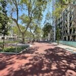 Barcelona finaliza las obras de los Jardinets de Gràcia, que gana en espacio para peatones