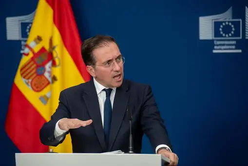 Albares presume del impulso diplomático del español en plena batalla por la oficialidad del catalán en la UE Albares presume del impulso diplomático del español en plena batalla por la oficialidad del catalán en la UE