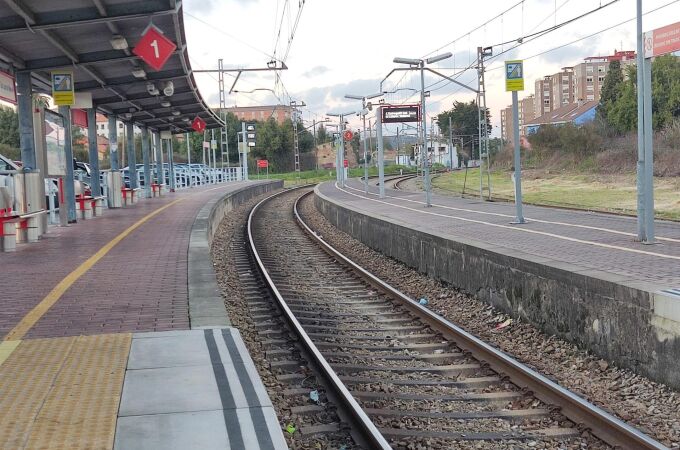 ASTURIAS.-Gijón.- Renfe refuerza con trenes especiales la línea C1 de Cercanías en la noche de los Fuegos