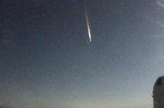 magen de la reentrada de la cuarta etapa del Jielong-3 captada por una de las cámaras del Observatorio Astronómico de Calar Alto, en Gérgal (Almería).