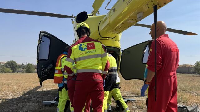 Herido grave un trabajador al quedar atrapado por una máquina en una planta de reciclaje en Valdemingómez