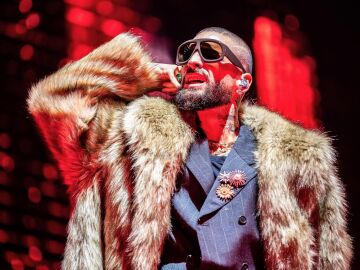 Maluma interrumpe su concierto en M&eacute;xico para re&ntilde;ir a una madre con un beb&eacute;: "Es una irresponsabilidad"