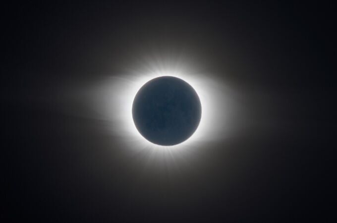 Imagen de la Agencia Espacial Europea de un eclipse total del 2019.