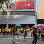 Los socorristas de Barcelona piden responsabilidad al Ayuntamiento: "Las playas están muy llenas"