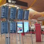 MADRID.-Barajas, el aeropuerto con más vuelos de todo el puente, registra este sábado un total de 1.111