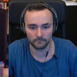 ElXokas hace su primer directo con el nuevo PC doble y vuelve a tener problemas