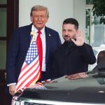 Ucrania.- Zelenski describe como "buenas" y "constructivas" las conversaciones con Trump en la Casa Blanca