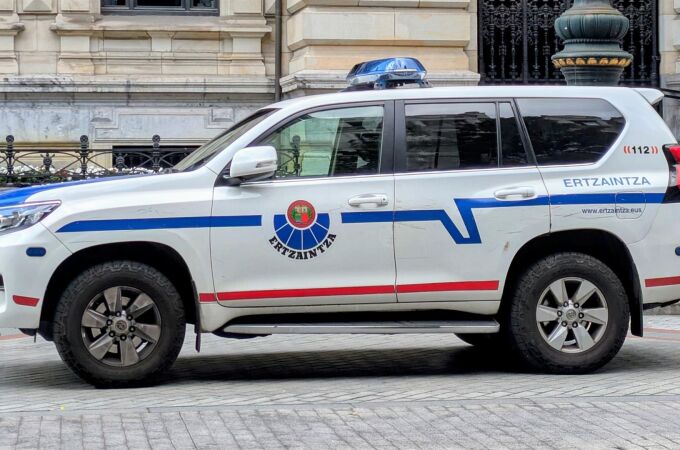 Sucesos.- La Ertzaintza investiga la muerte de un hombre de avanzada edad arrollado por un tren en Agurain (Álava)