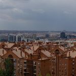 MADRID.-Aviso este martes en la Comunidad por una masa de aire africano que afecta a la calidad del aire y la salud