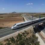 El Oaris es el tren de alta velocidad de CAF