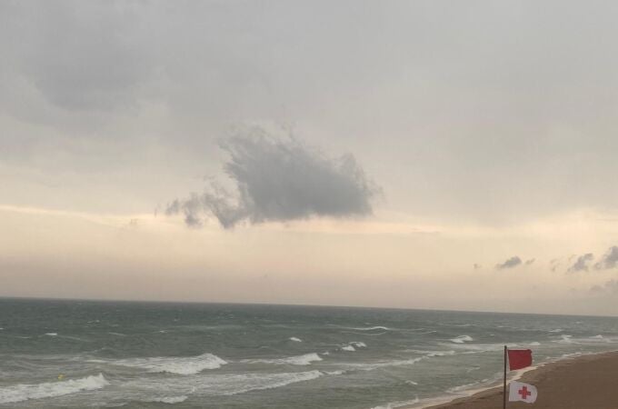 Castellón está en aviso este martes por chubascos y tormentas que pueden ser localmente muy fuertes