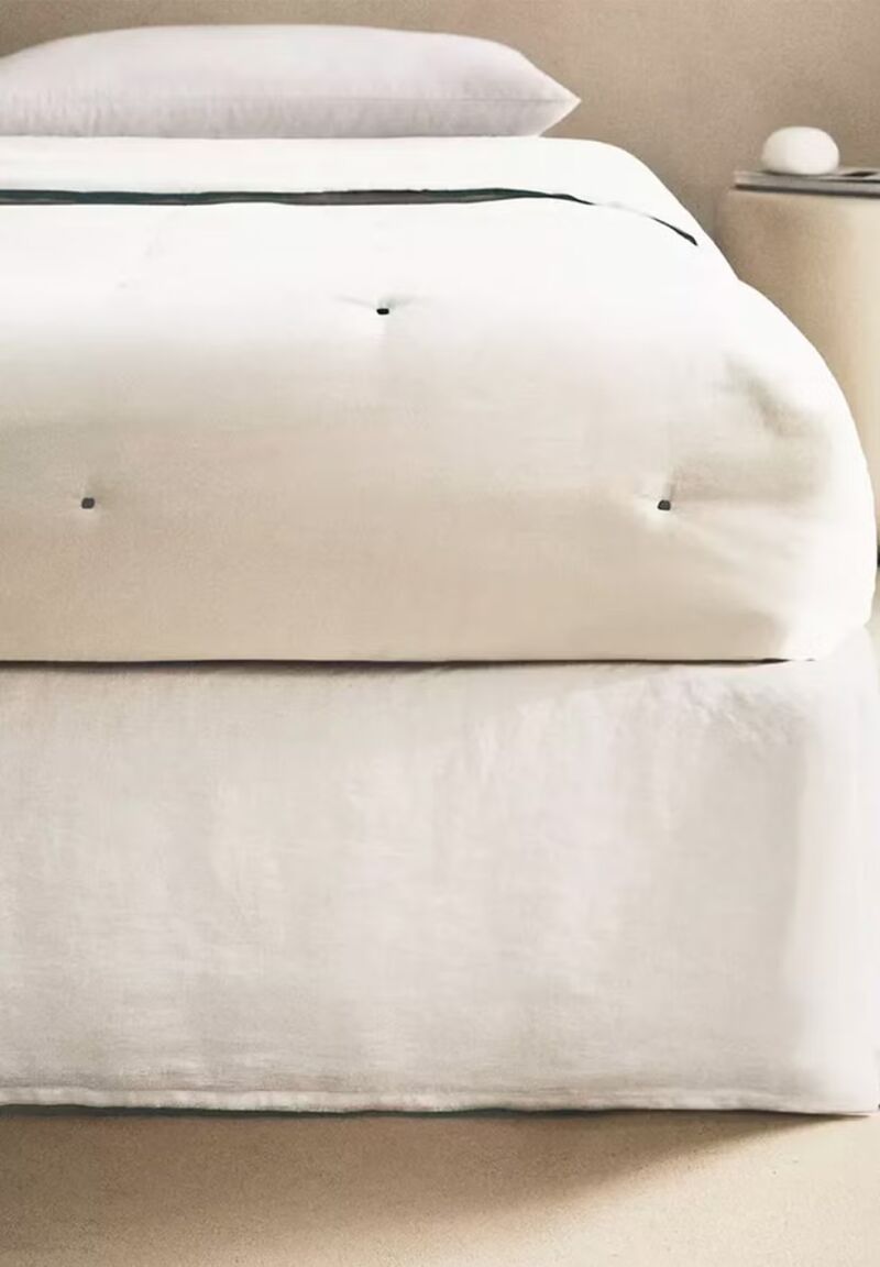 Funda nórdica con acabado satinado en blanco