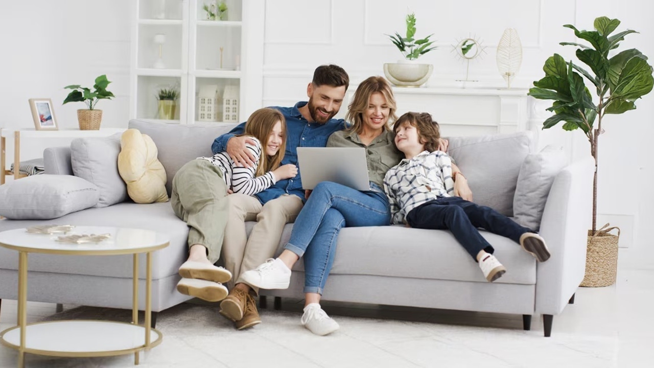 Una española se muda con una familia a Estados Unidos y se lo dejan bien claro: 3 folios de normas y la puerta siempre abierta