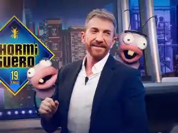 Pablo Motos, junto a Trancas y Barrancas, en el plató de 'El Hormiguero', que regresa el 1 de septiembre con su temporada número 20 Pablo Motos, junto a Trancas y Barrancas, en el plató de 'El Hormiguero', que regresa el 1 de septiembre con su temporada número 20