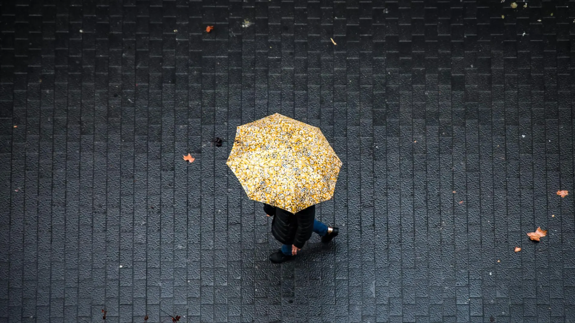 MURCIA.-Los avisos por calor desaparecen mañana, con alertas en ocho provincias por lluvias y tormentas
