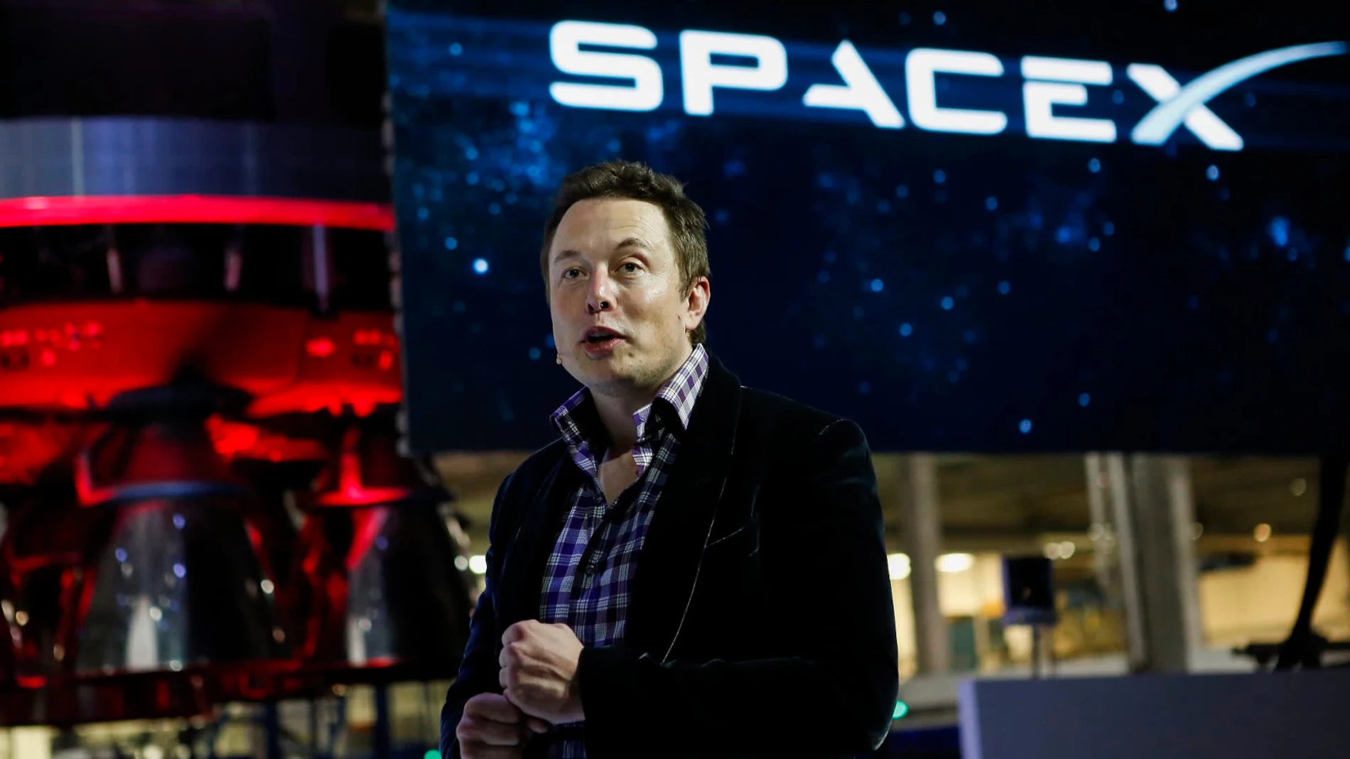 Elon Musk durante un acto de SpaceX