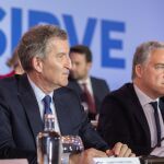 El PSOE tacha a Feijóo como "el político más sucio del país" y exige disculpas a Bendodo por su "retórica incendiaria"