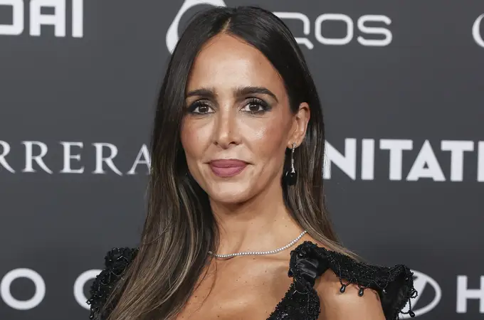 Rocío Osorno agota en horas el vestido de flecos de Zara que ahora también se lleva como falda Rocío Osorno agota en horas el vestido de flecos de Zara que ahora también se lleva como falda