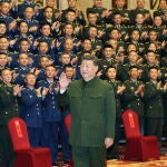 El presidente chino, Xi Jinping, asiste a los actos del 60º aniversario de la fundación del Tíbet.