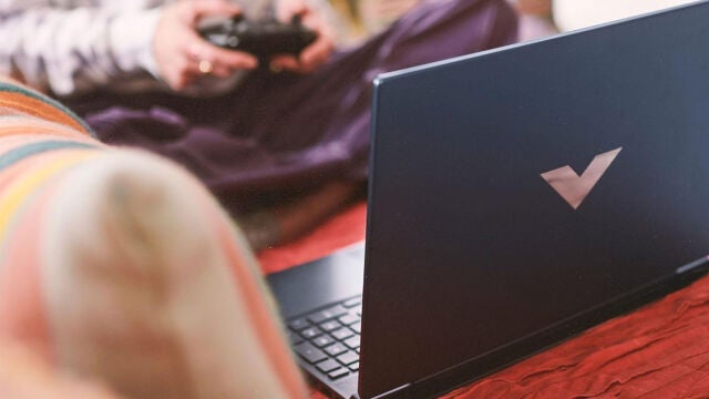 HP Victus 15-fb3035ns