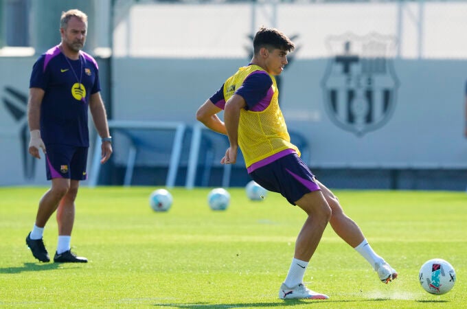El FC Barcelona prepara su partido ante el Levante UD